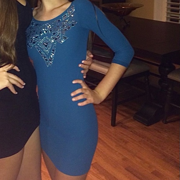 Bebe Bodycon Dress size- SMALL - Picture 2 of 5